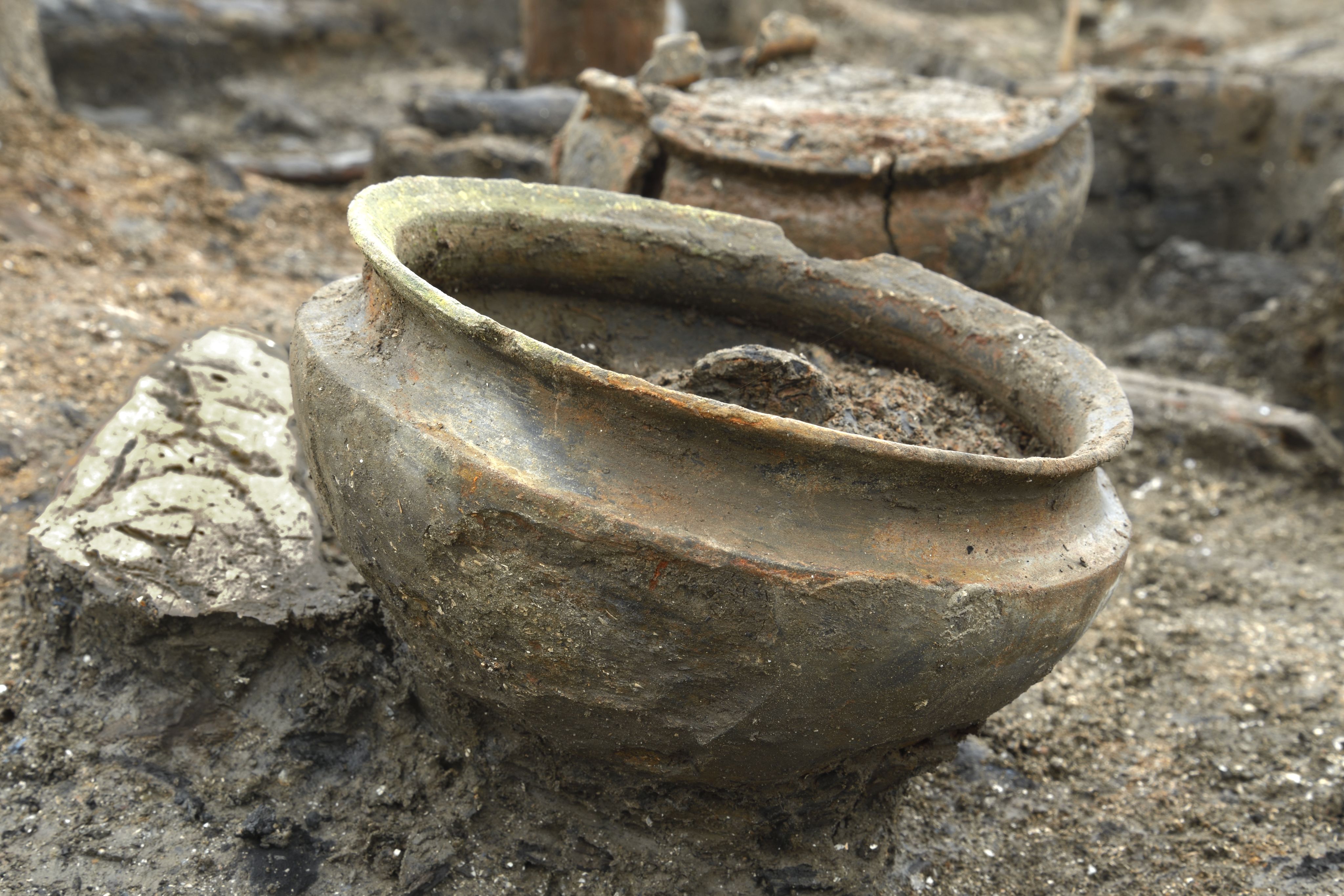 Bronze Age pot